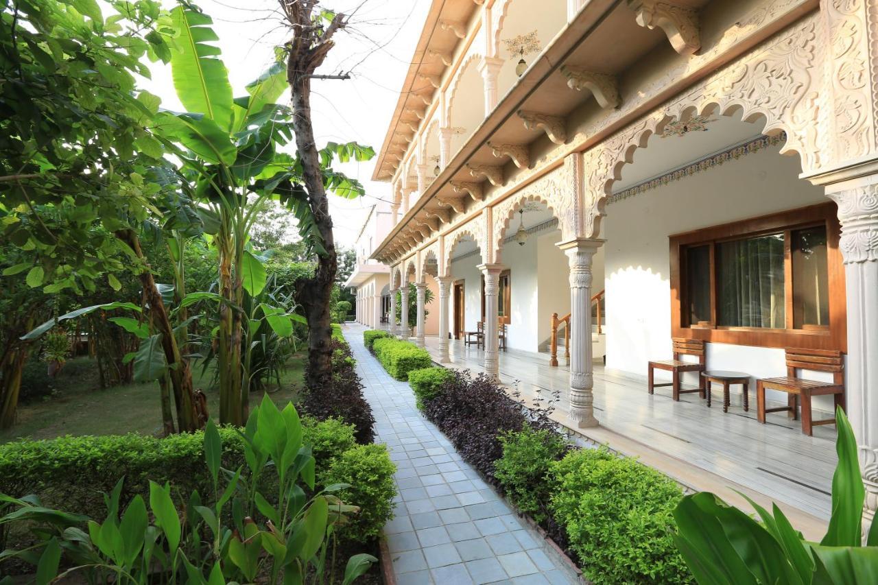 Hotel Sunbird Bharatpur Exteriér fotografie
