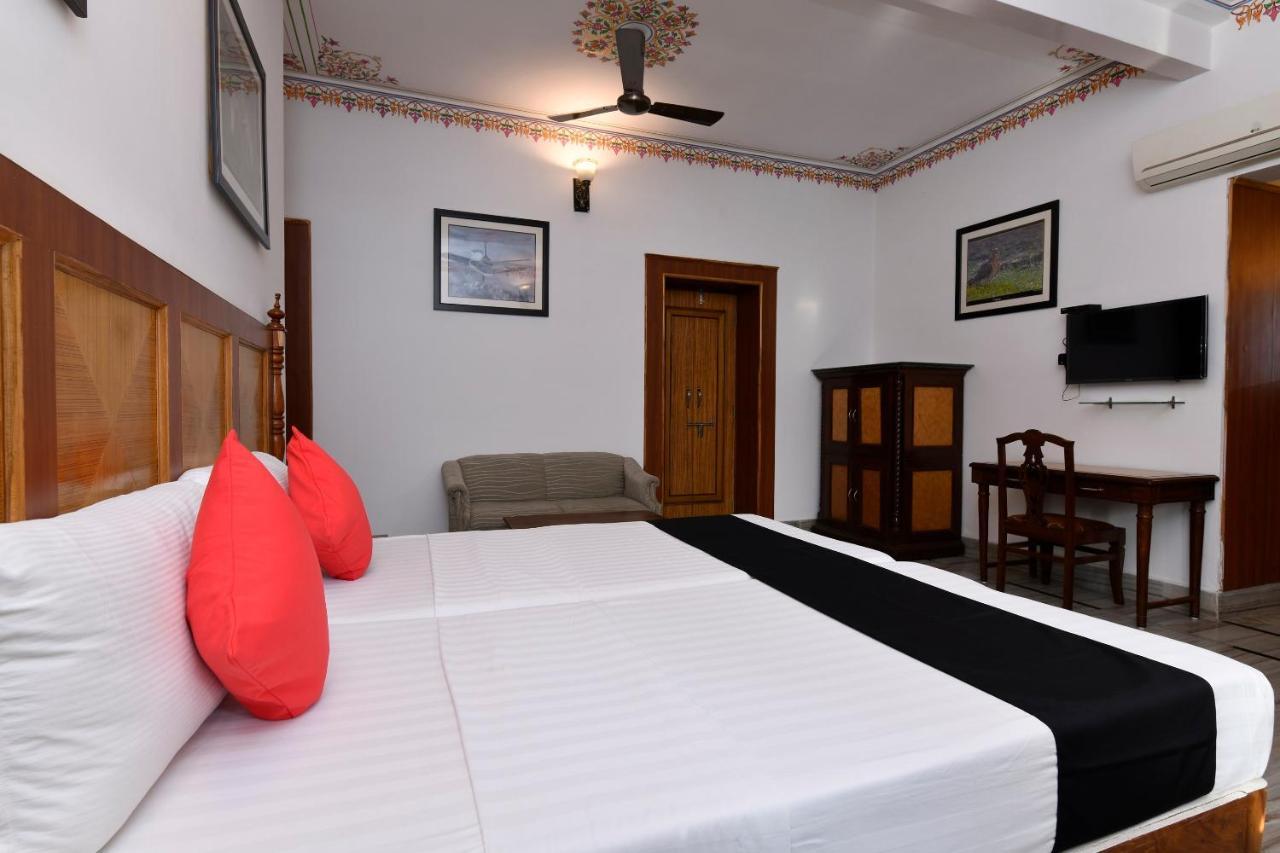 Hotel Sunbird Bharatpur Exteriér fotografie