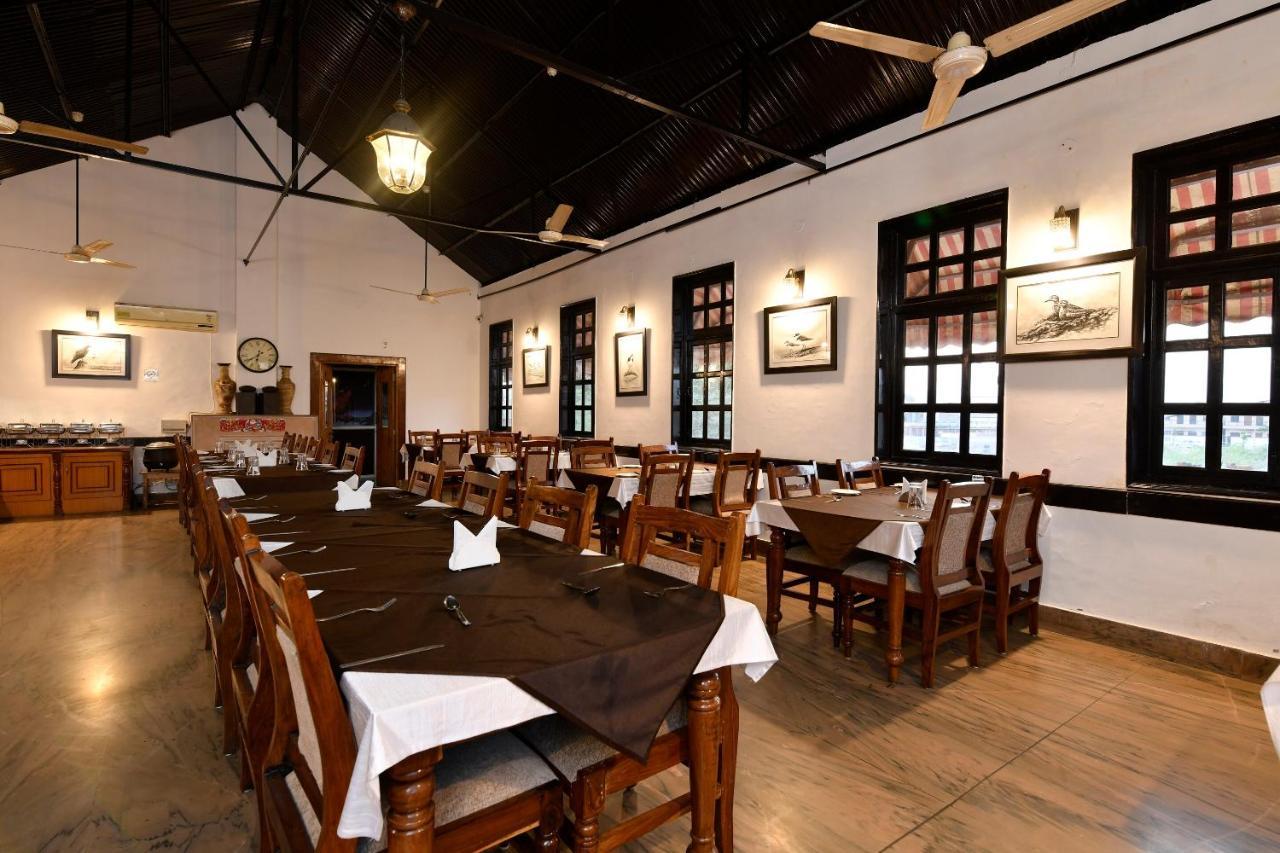 Hotel Sunbird Bharatpur Exteriér fotografie