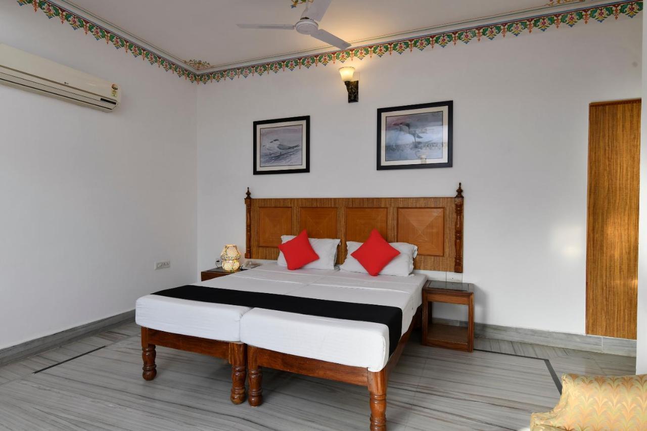 Hotel Sunbird Bharatpur Exteriér fotografie