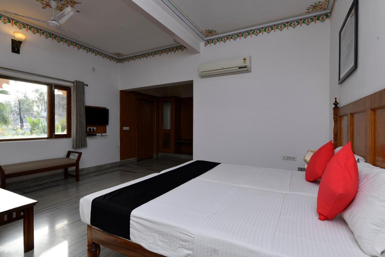 Hotel Sunbird Bharatpur Exteriér fotografie