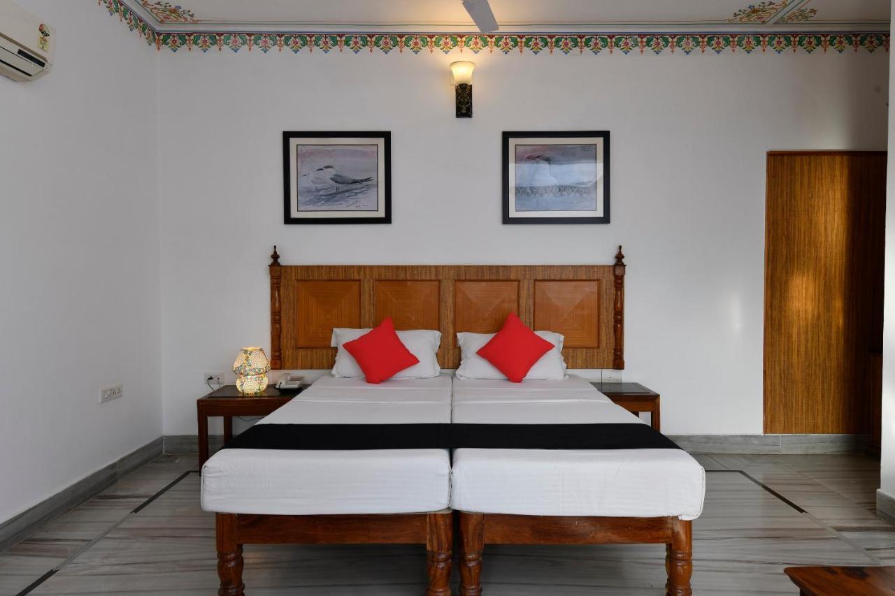 Hotel Sunbird Bharatpur Exteriér fotografie