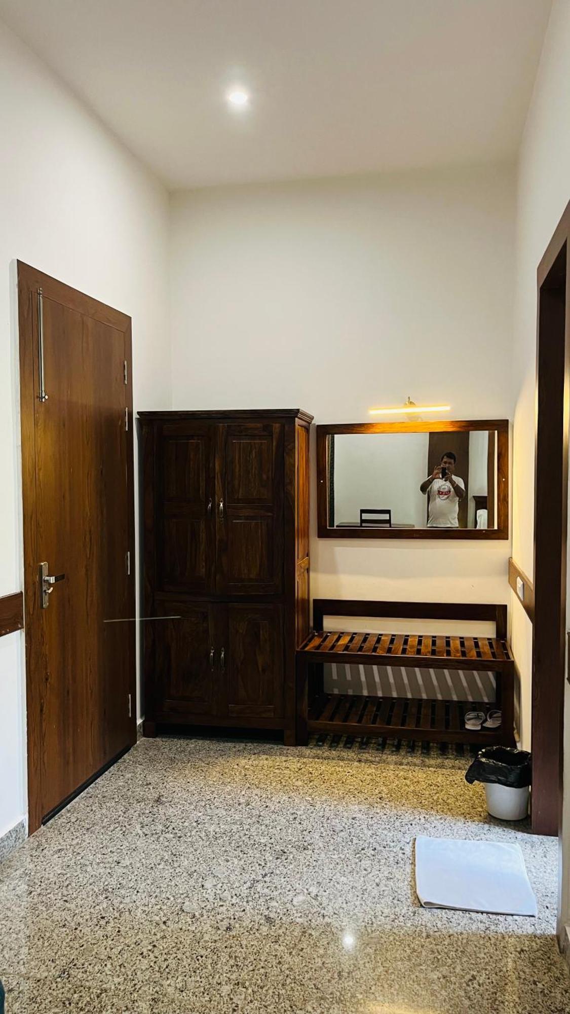 Hotel Sunbird Bharatpur Exteriér fotografie